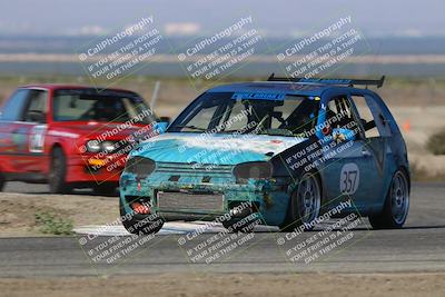 media/Sep-28-2025-24 Hours of Lemons (Sun) [[5dfe0e5f6e]]/9am (Star Mazda)/